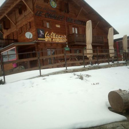Le Chalet Des Buisses Hotel Roubion Buitenkant foto
