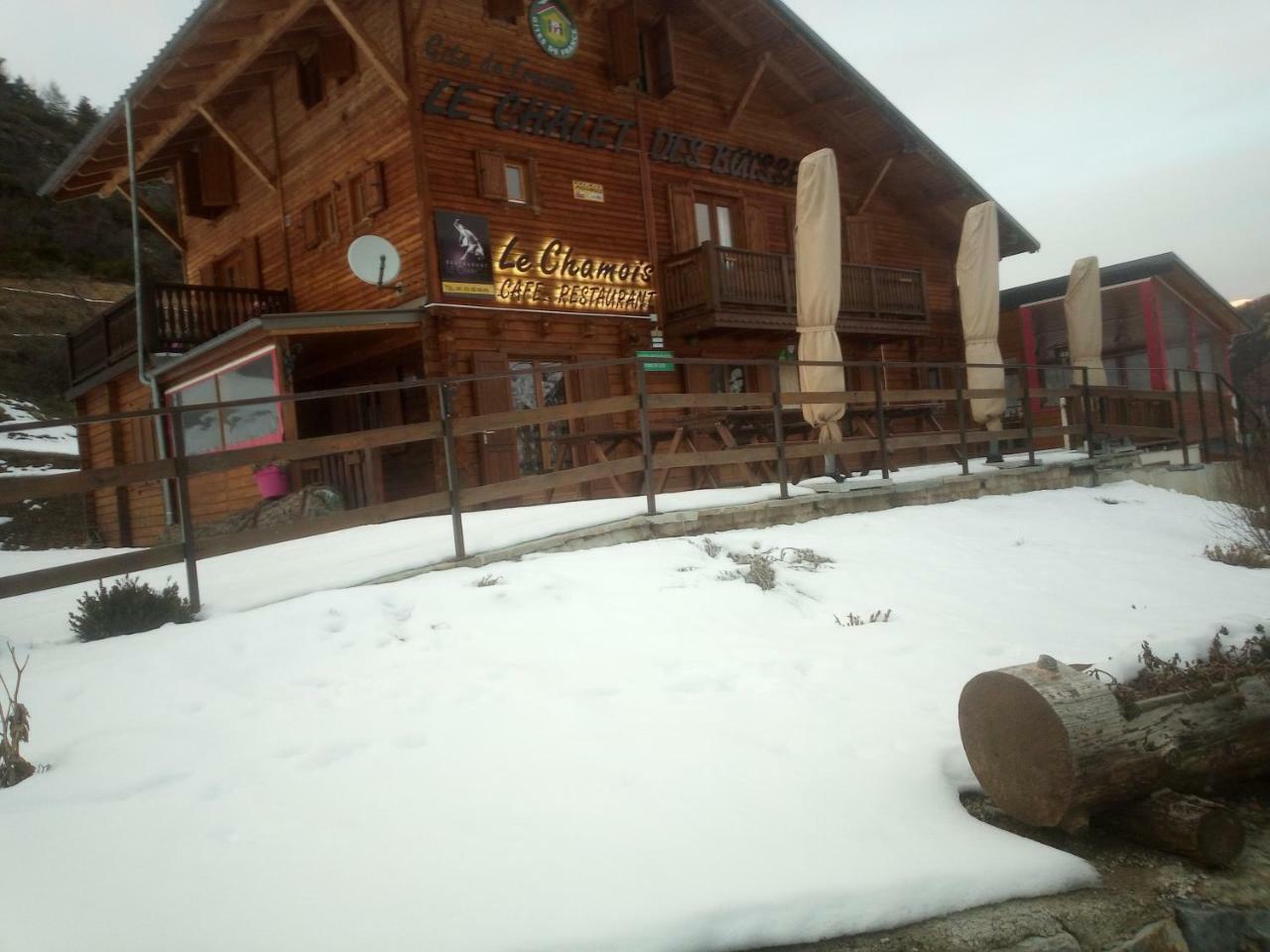 Le Chalet Des Buisses Hotel Roubion Buitenkant foto