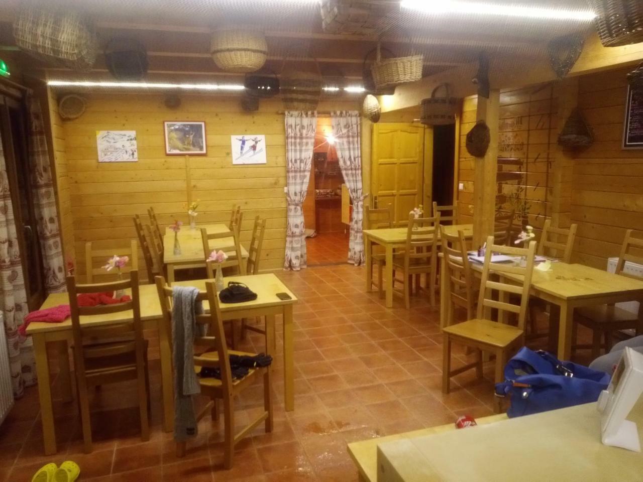 Le Chalet Des Buisses Hotel Roubion Buitenkant foto