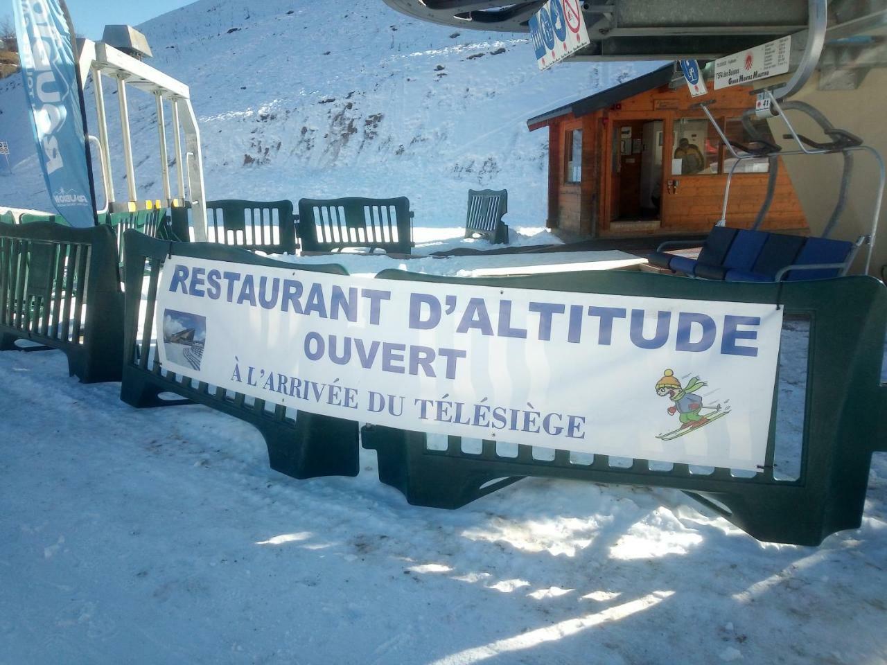Le Chalet Des Buisses Hotel Roubion Buitenkant foto